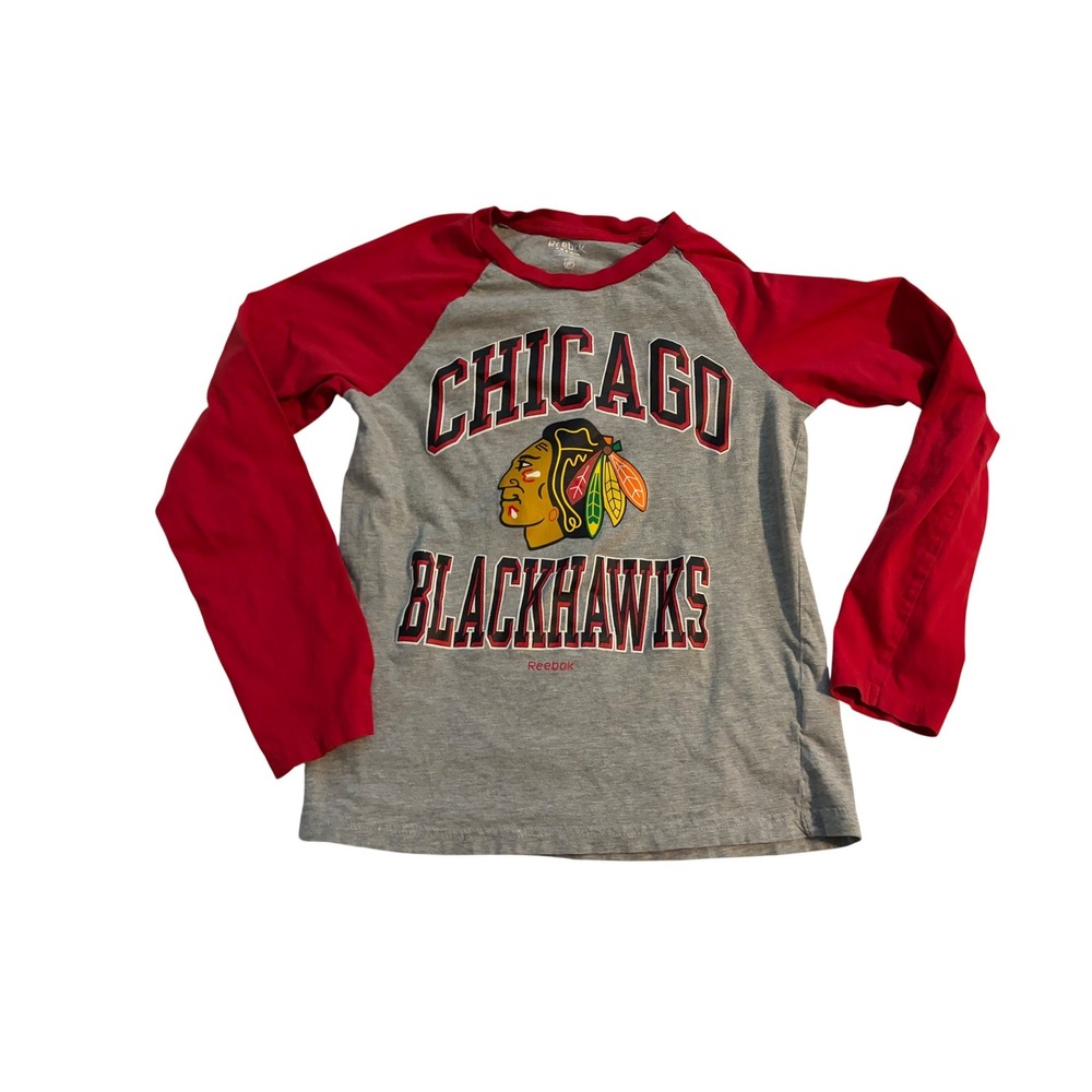 Reebok Chicago Blackhawks Raglan Shirt Grey Red NHL Graphic Youth M 10/12‎